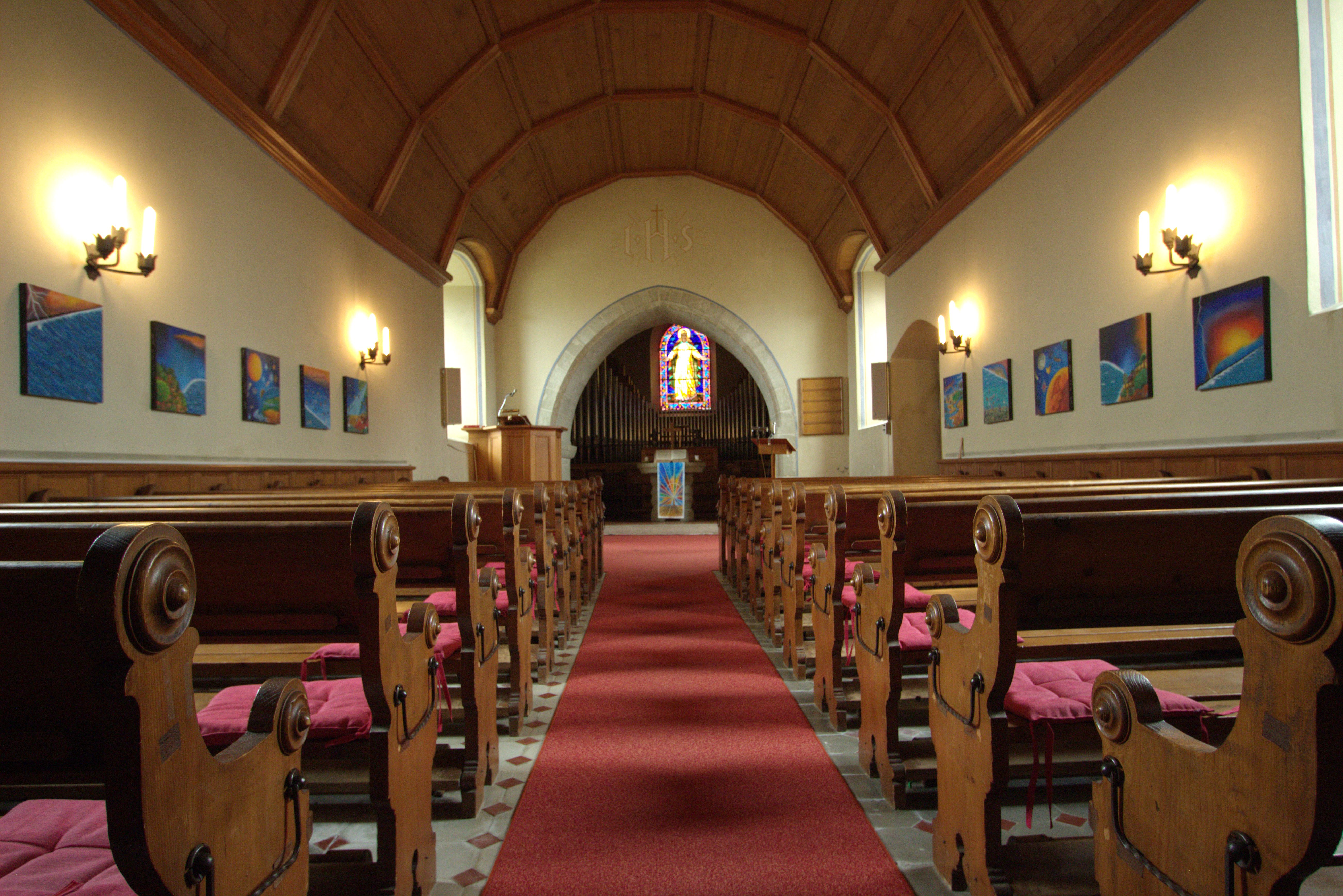 Intérieur du temple de Vuarrens